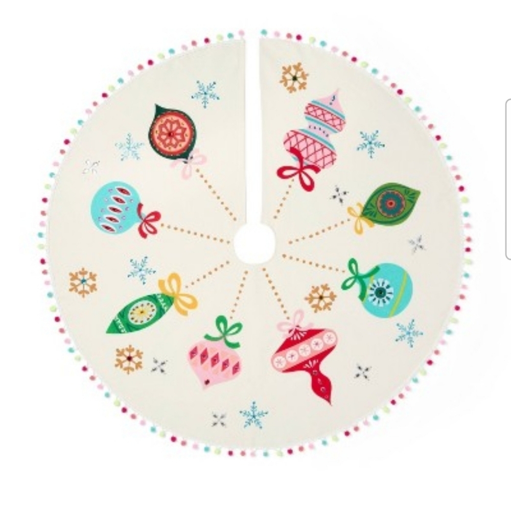 Mondo Llama NWT Target Colorful Pom Pom Christmas Tree Skirt Craft Kit Create